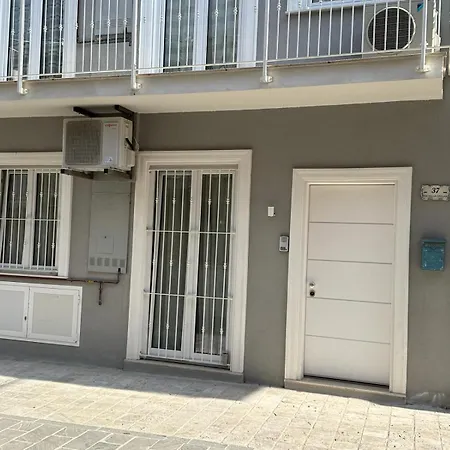 Apartment La Voce Del Mare 3
