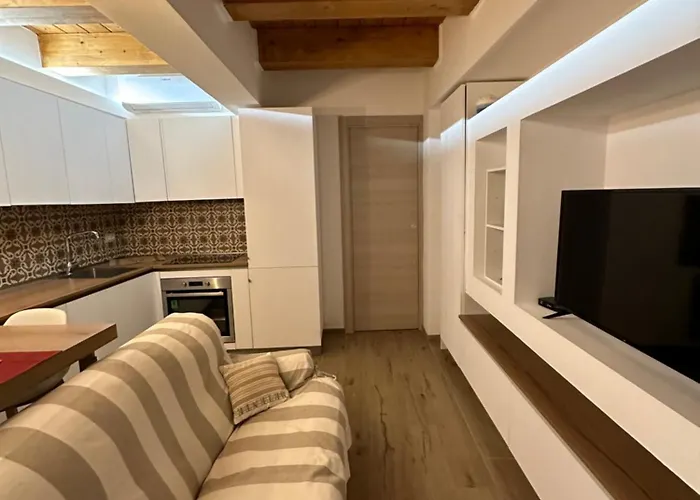 Apartment La Voce Del Mare 3 *